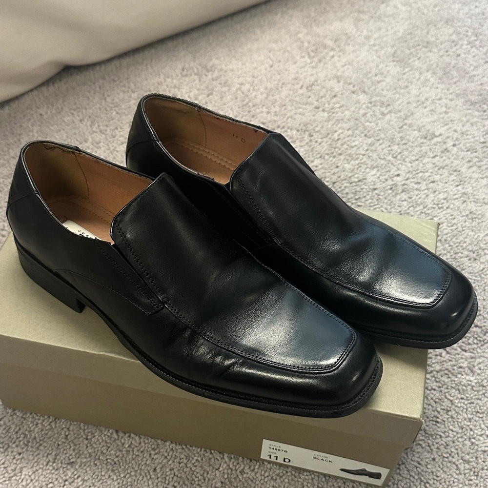 Joseph Abboud Black Leather Slip-On Loafers